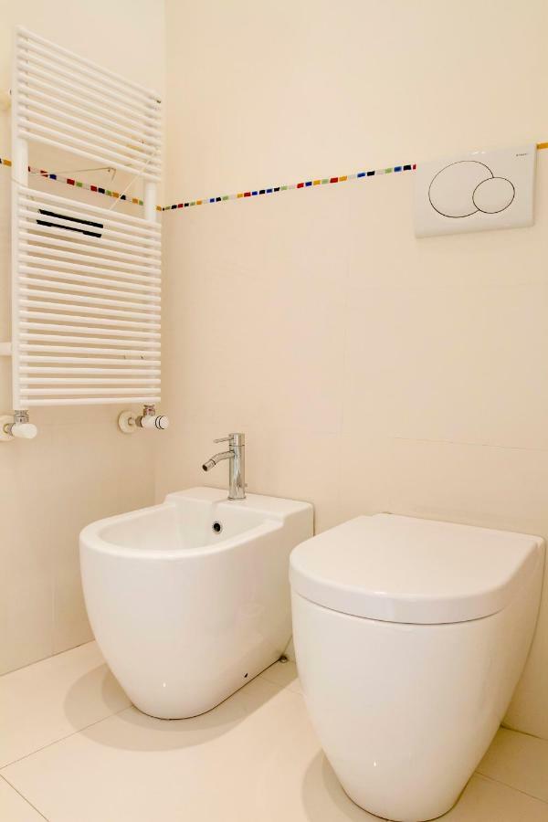 Luxrent Apartment Castello Турин Экстерьер фото